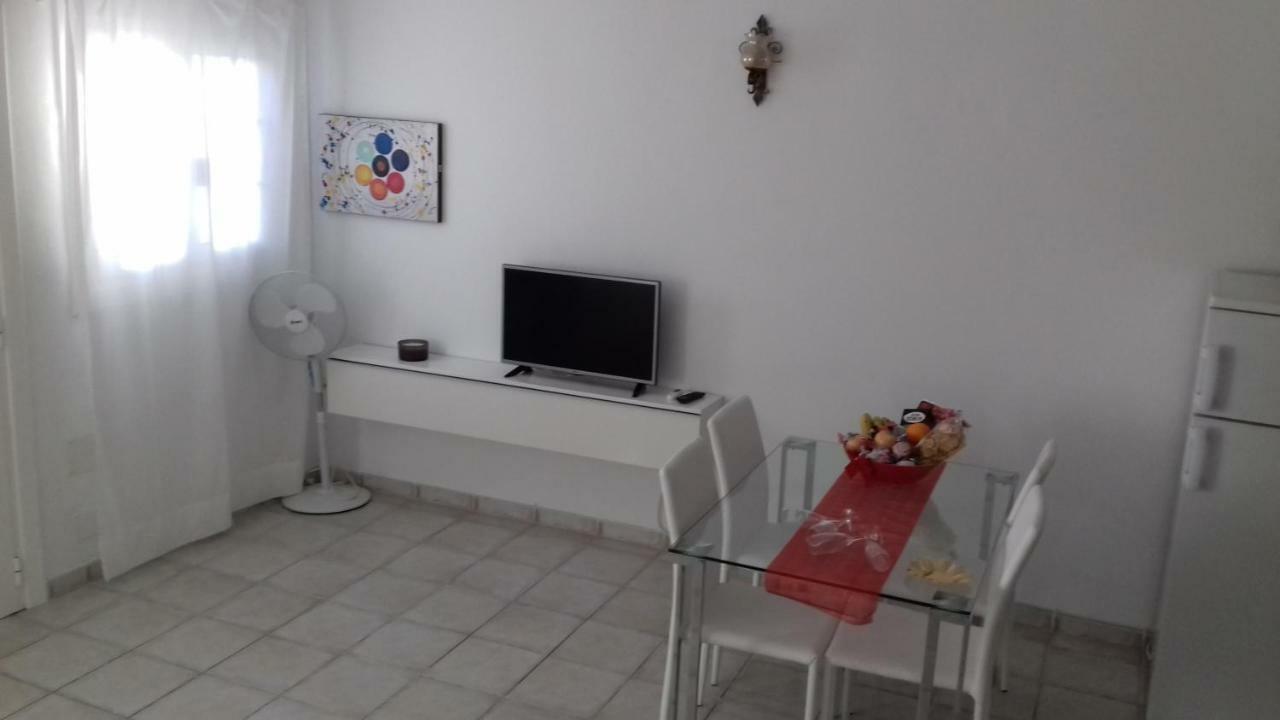 Isabel3 Apartment ติอาส ภายนอก รูปภาพ